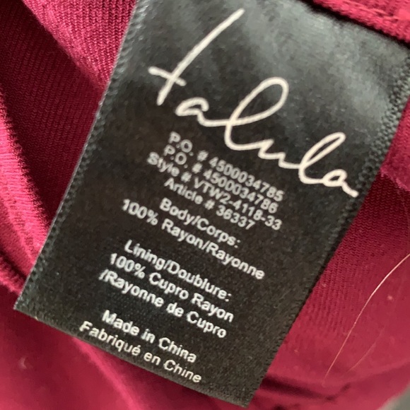 Aritzia Burgundy blazer! - Picture 6 of 7